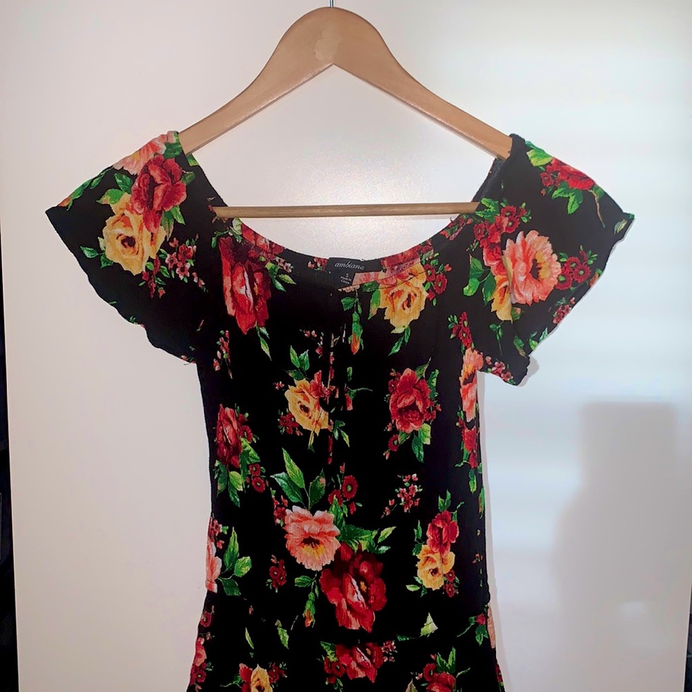 Ambiance. Black Floral Maxi Dress. S.
